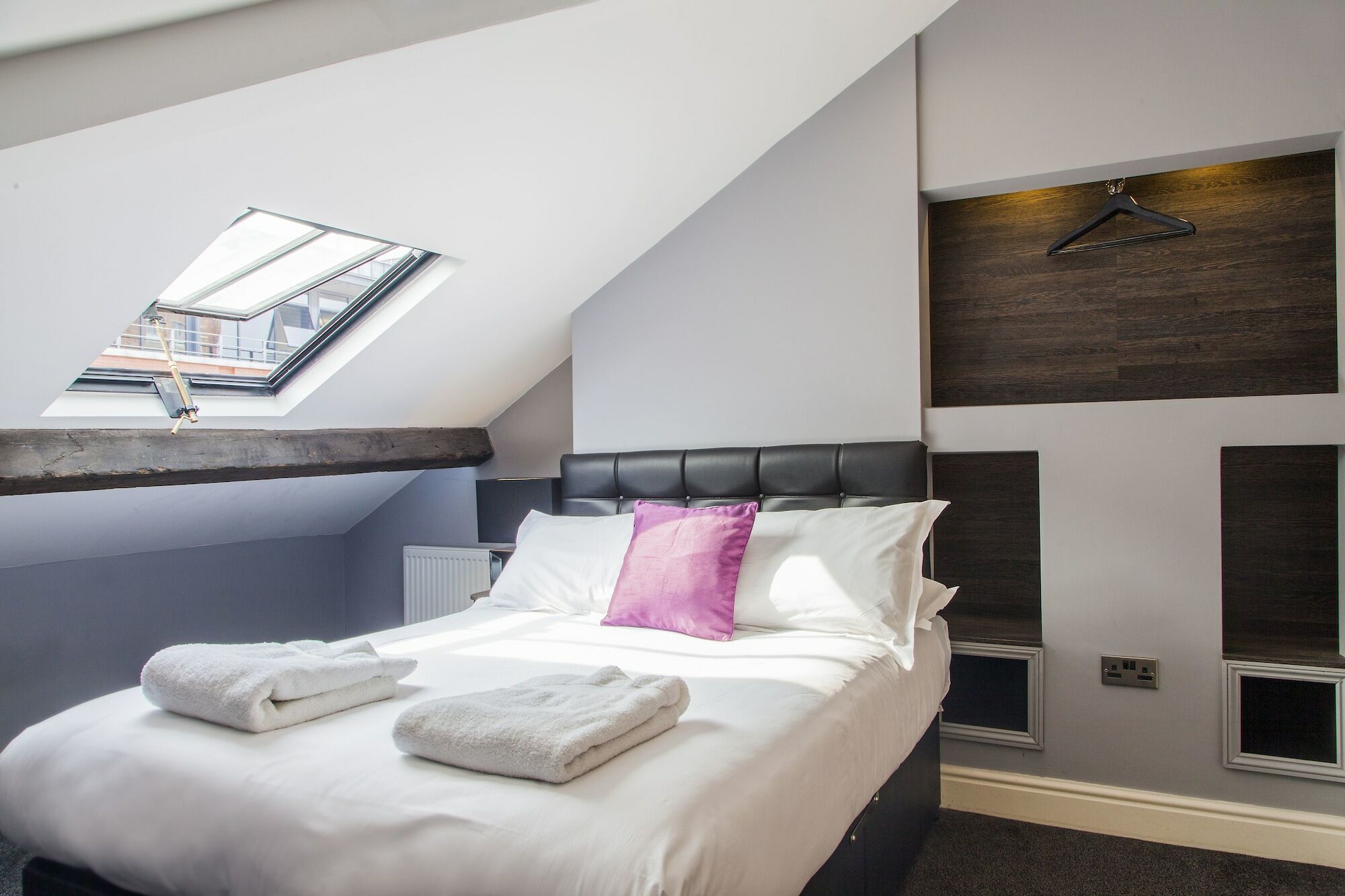 Apartment Epic - Campbell Street 4*